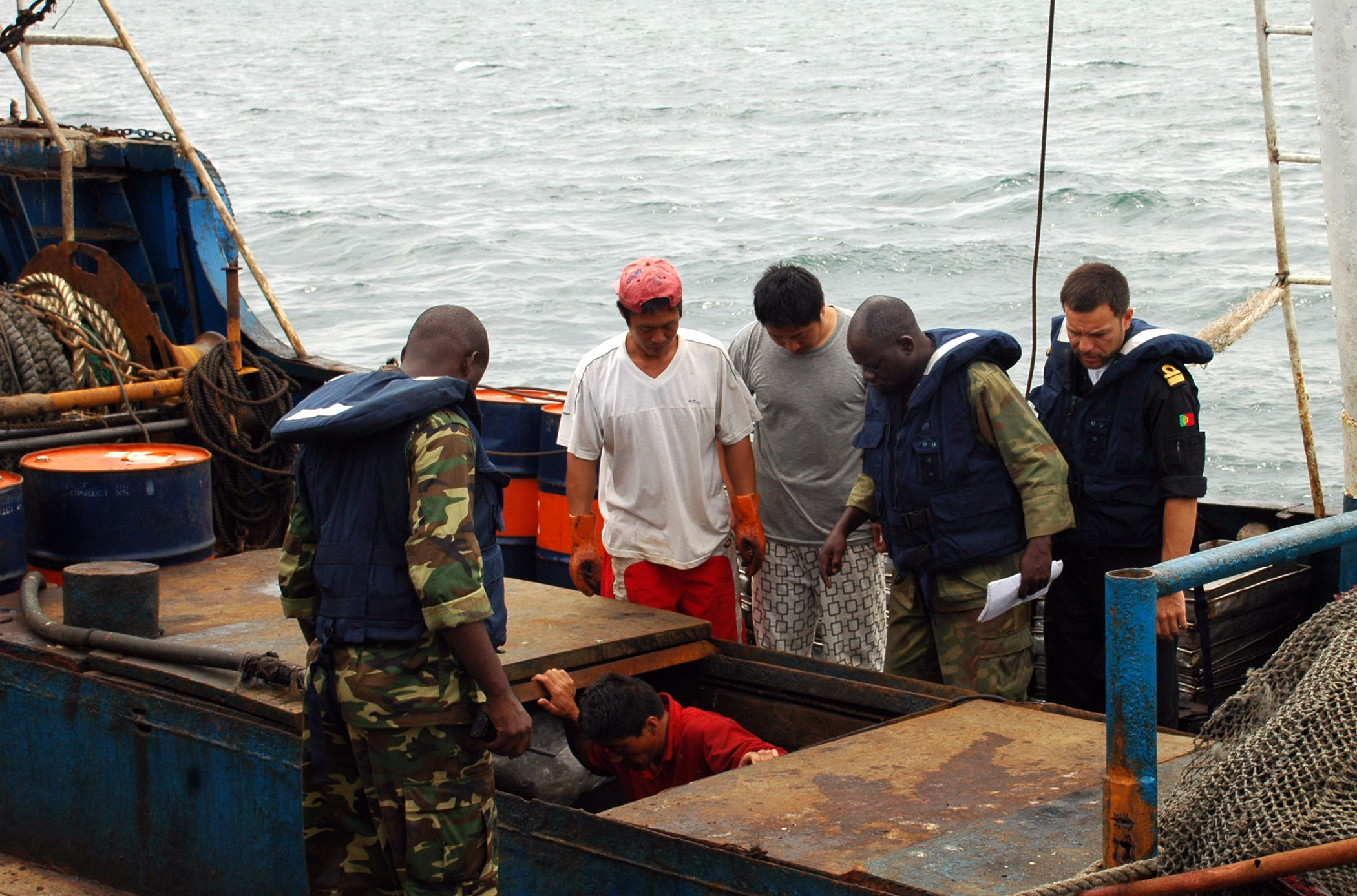 Fight against illegal fishing strengthens as FAO marks International Day against IUU fishing