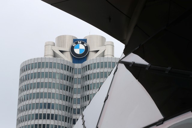 BMW actively expanding self-driving segment despite US casuality