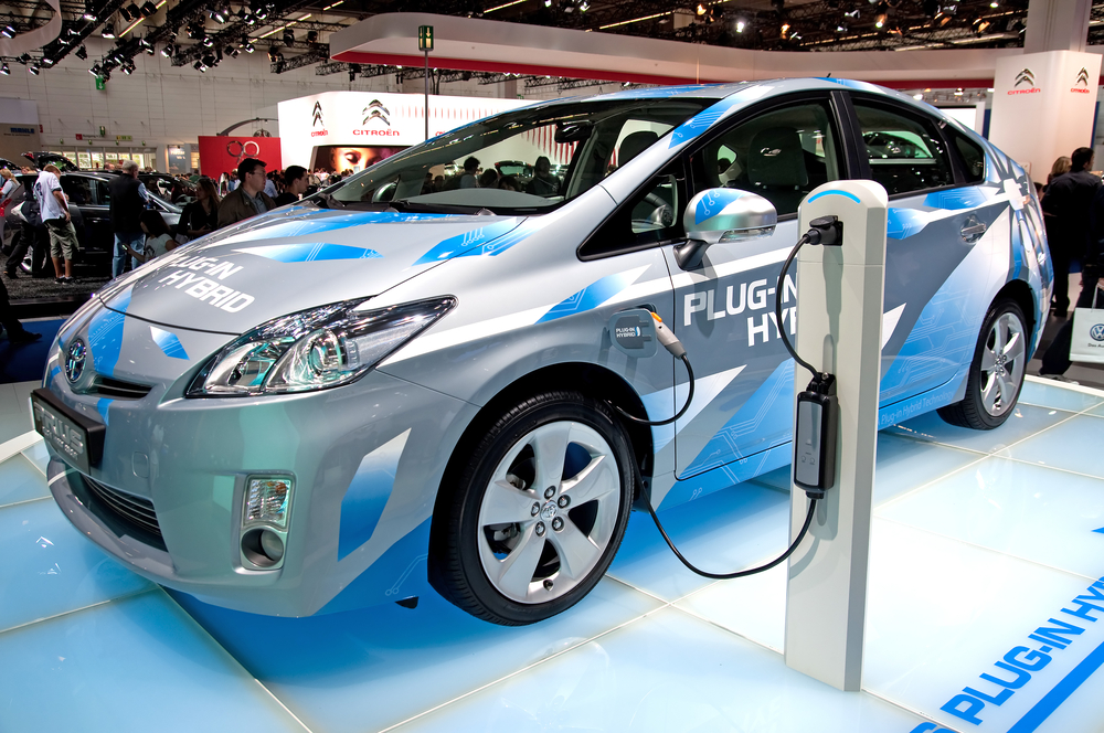 Nissan targeting 1 mln electric vehicles per year till 2022