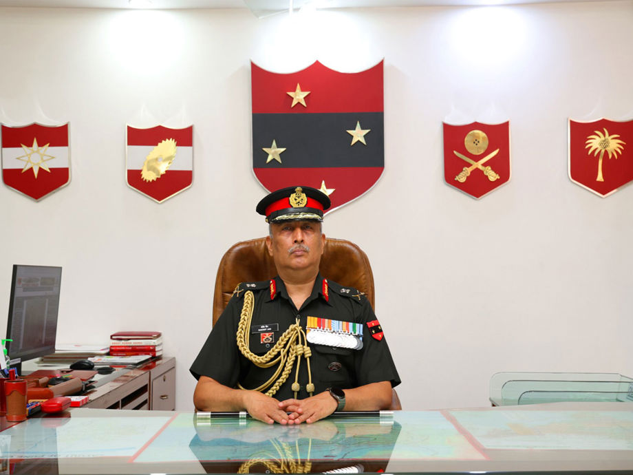Lieutenant General Sandeep Jain Takes Charge of Southern Command ...