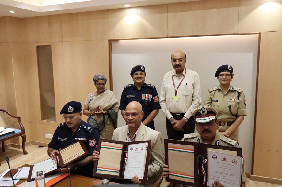 RPF, NDRF, and IRIDM Sign MoU to Strengthen Railway Disaster Response ...
