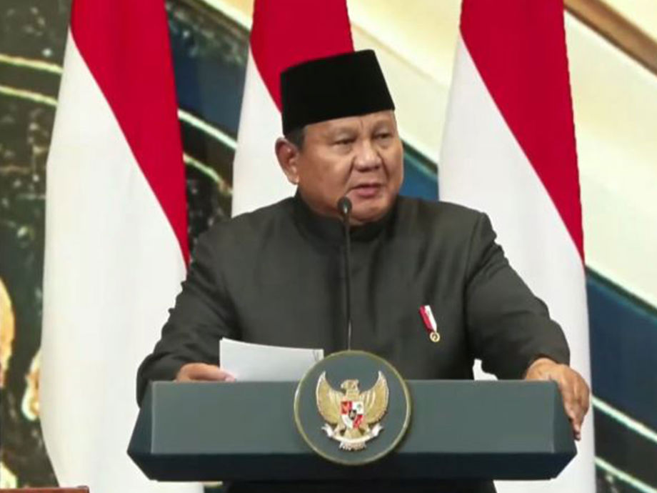 Prabowo Replaces Finance Minister in Sudden Cabinet Shake-up