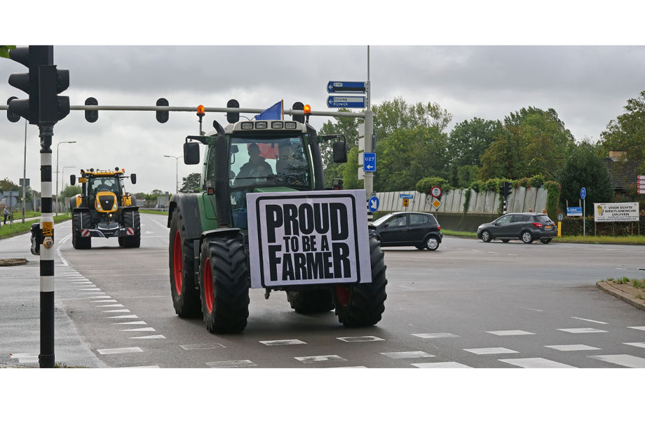 Belgian farmers to block Zeebrugge port as French protests spill over - report