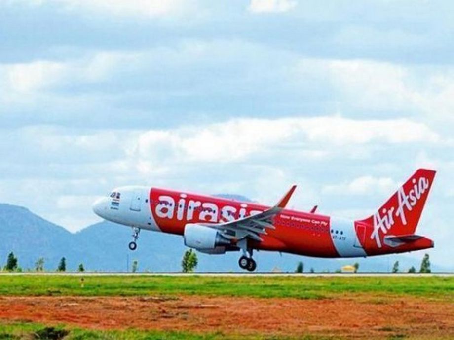 Breach of protocol: AirAsia takes off without Governor on board citing ...