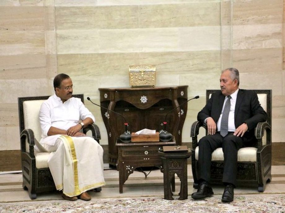 MoS Muraleedharan discuss bilateral trade with Syrian PM Hussein Arnous ...