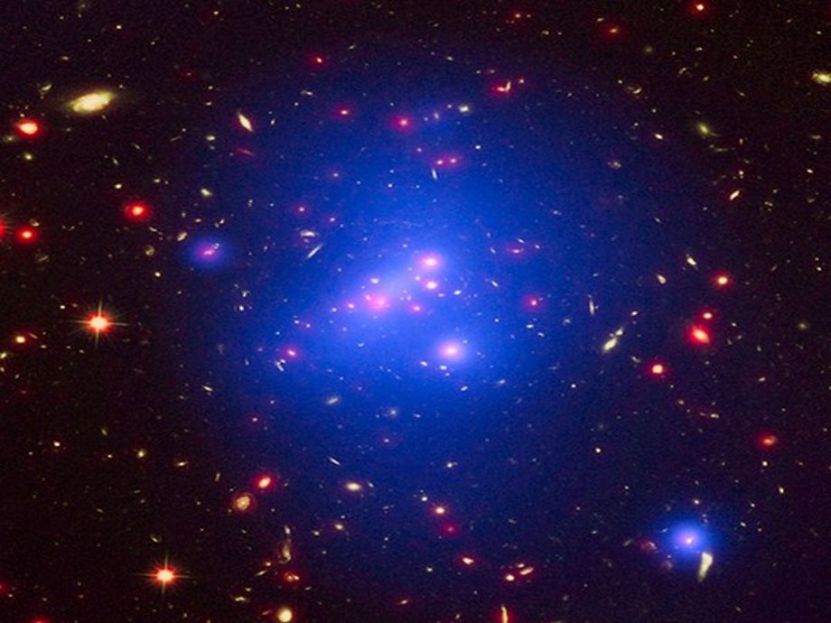 Three-dimensional distribution of molecular & atomic hydrogen in galaxy ...