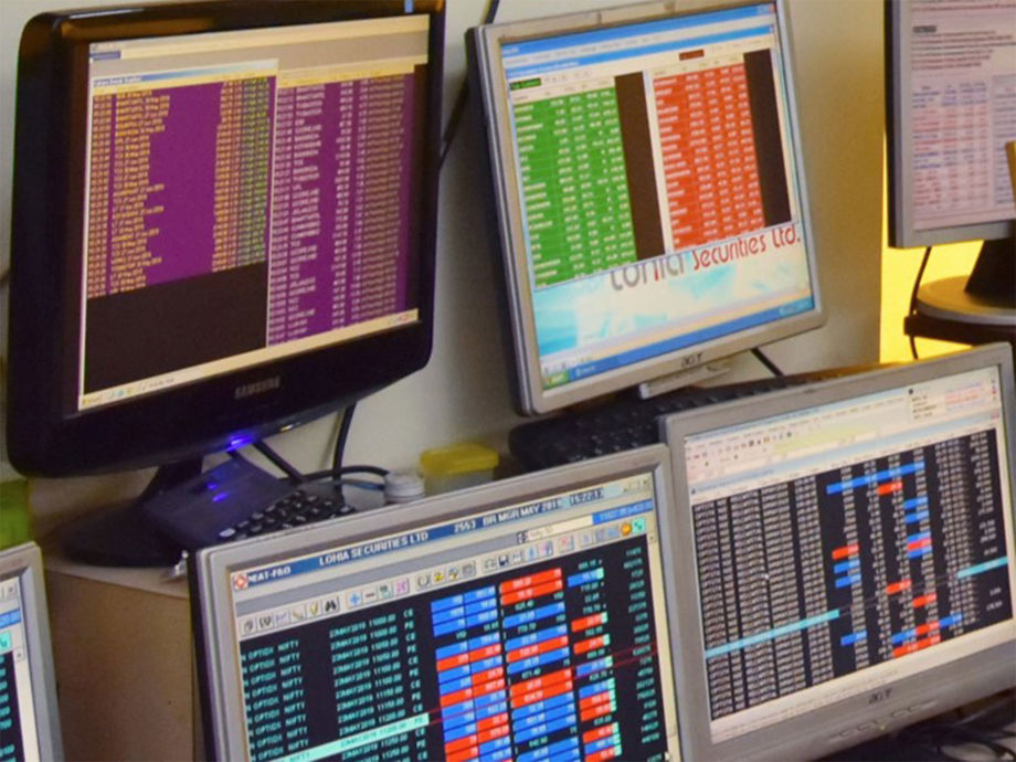 April 2026 Sees Surge in Mutual Fund Inflows Led by BFSI and FMCG