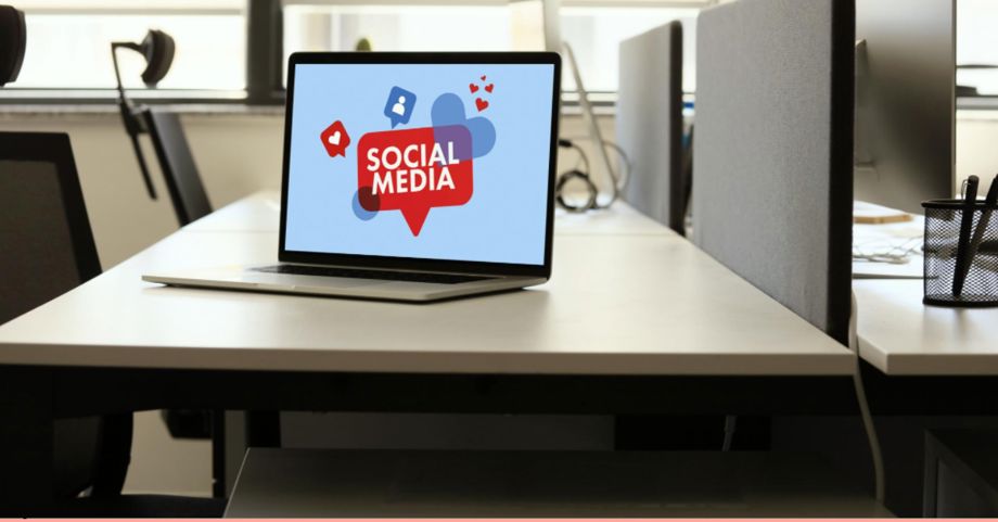 Mindful Scrolling: A Practical Approach to Handling Distressing Content ...