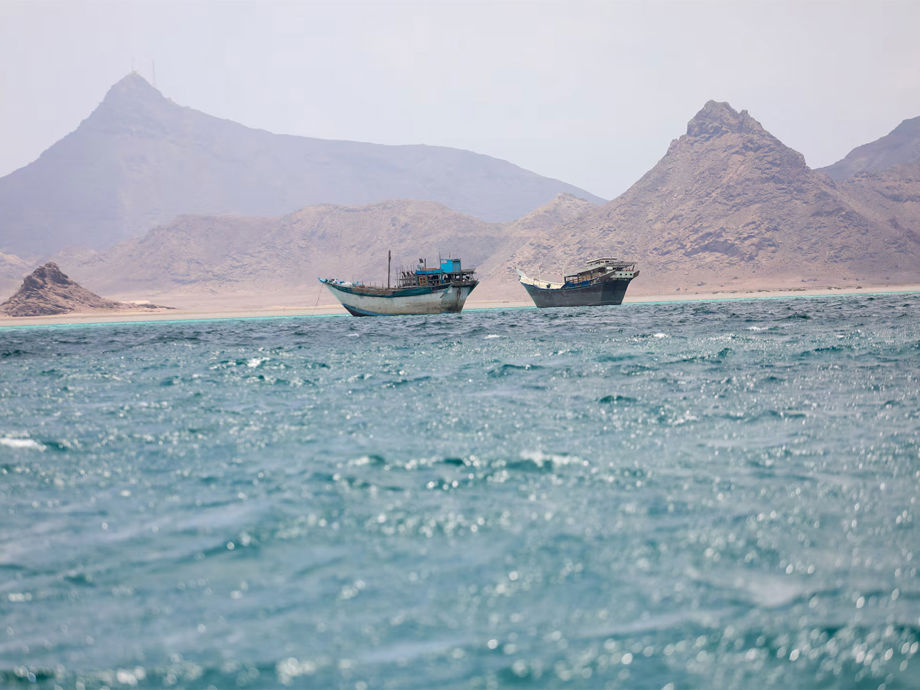 Small boat approaches, opens fire on LNG tanker off Yemen’s coast, says UK maritime agency
