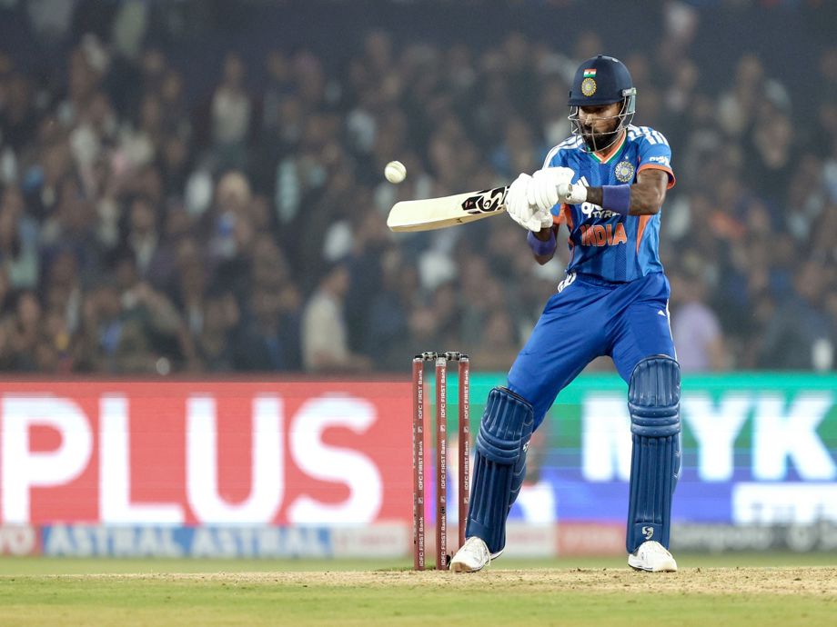 Pandya's Superhero Aura: A Mental Level Above | Sports-Games