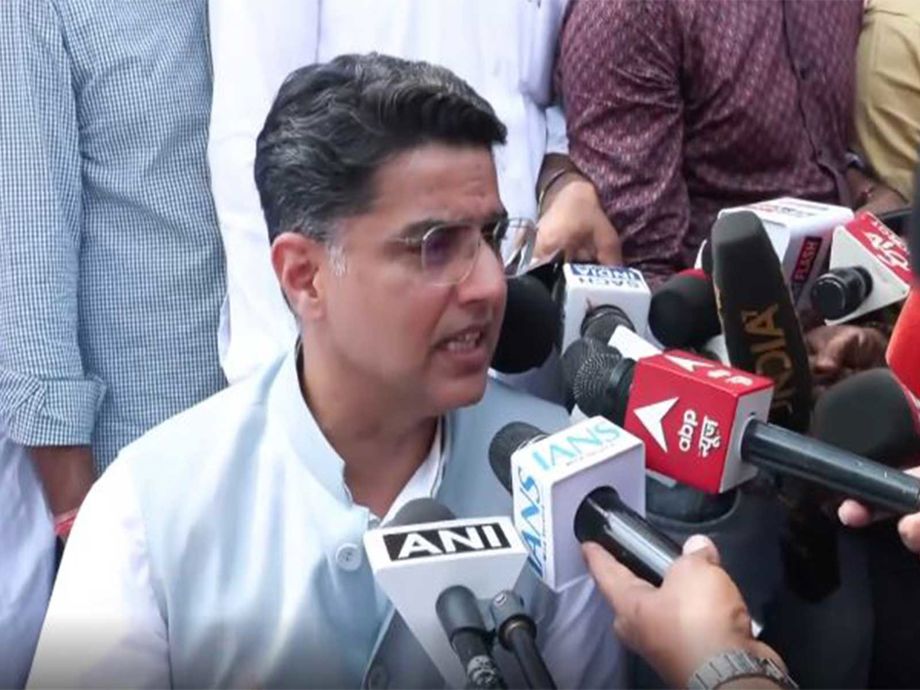 Pilot Slams Rajasthan's Restriction on Government School Photography | Headlines