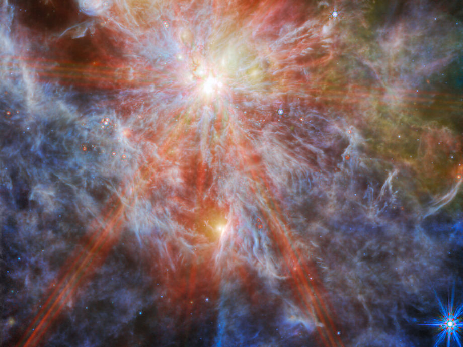 Webb captures massive star-forming complex in Large Magellanic Cloud ...