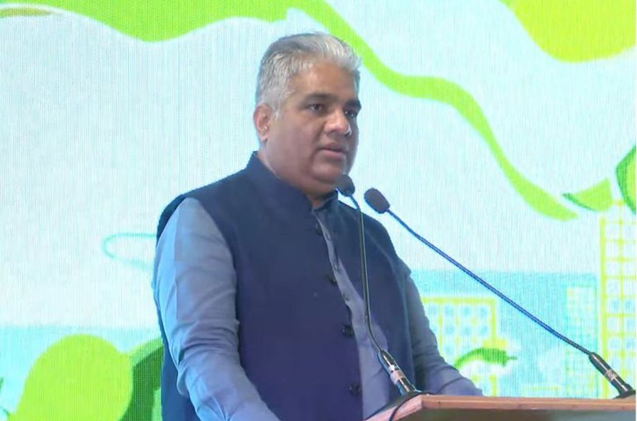 Fighting air pollution everyone’s responsibility: Environment Minister ...
