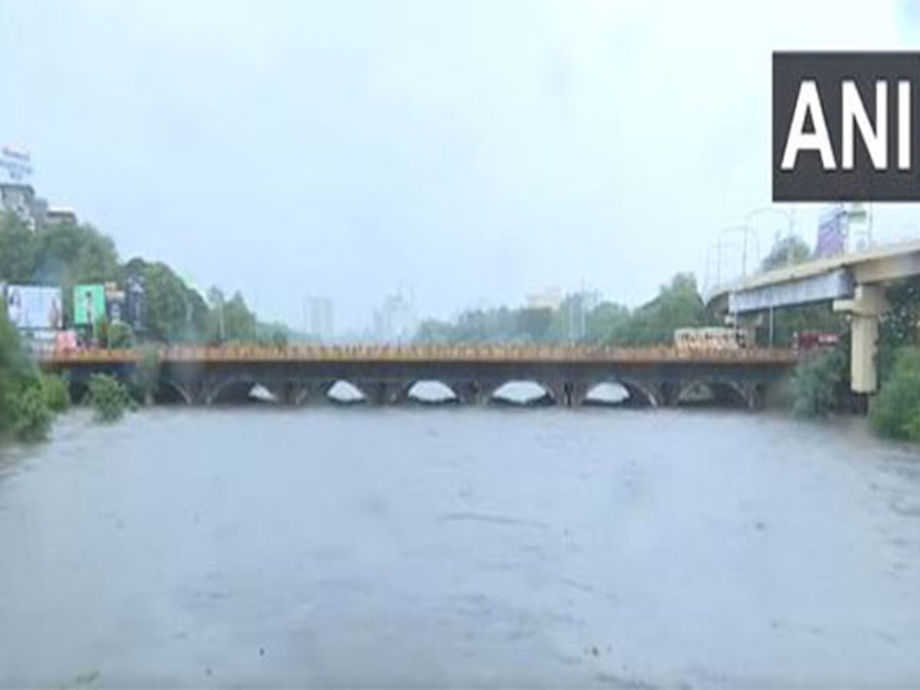 Pune Faces Heavy Rainfall and Red Alert, Schools Closed Amid Flood ...