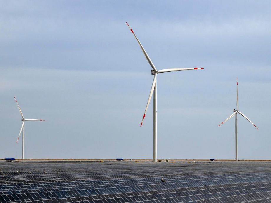 India must focus on grid infrastructure, battery storage to meet clean energy goals: ASSOCHAM
