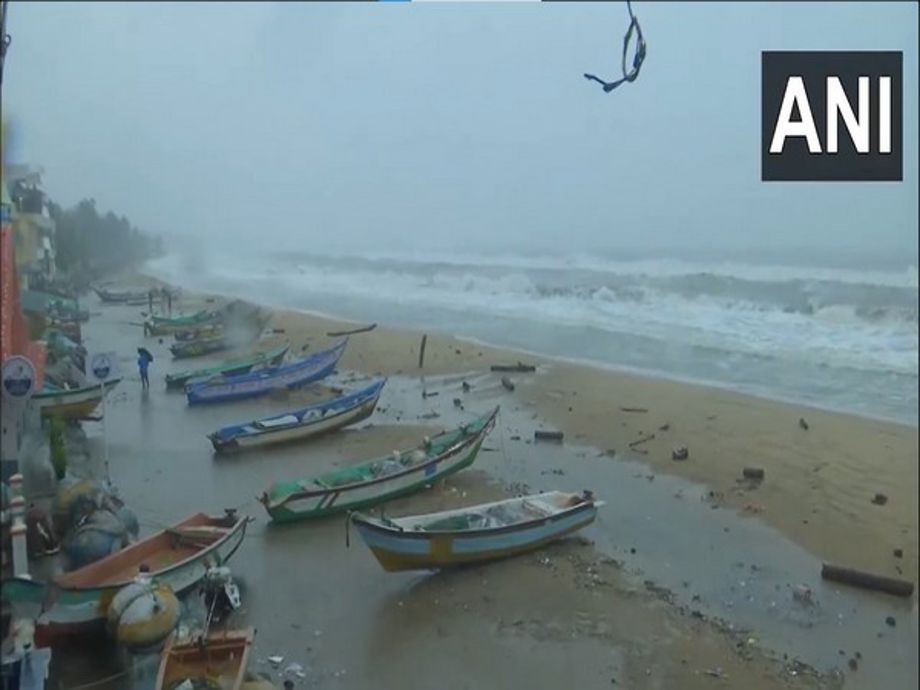 Cyclone Fengal Strikes: Coastal Alarm and Rain Deluge in Tamil Nadu ...