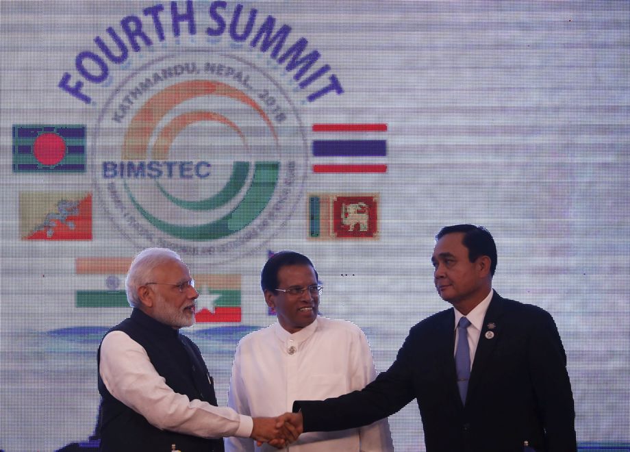 BIMSTEC SUMMIT: PM Modi meets Myanmar President