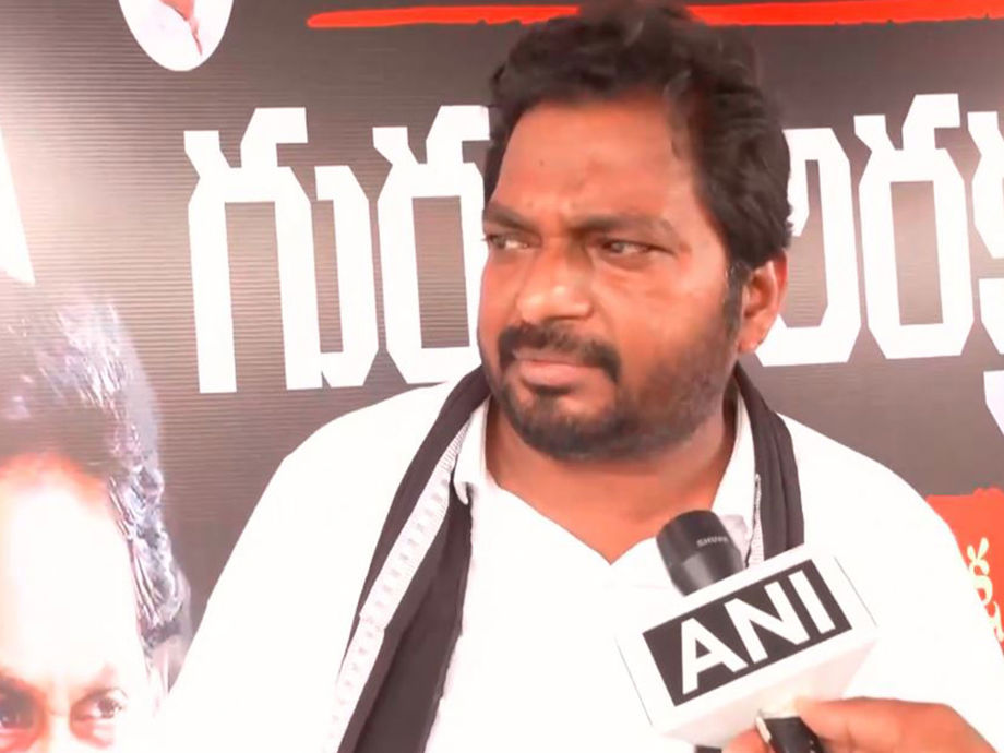 YSR Congress Party Demands Justice for Teacher Aspirants, Calls for CBI Probe