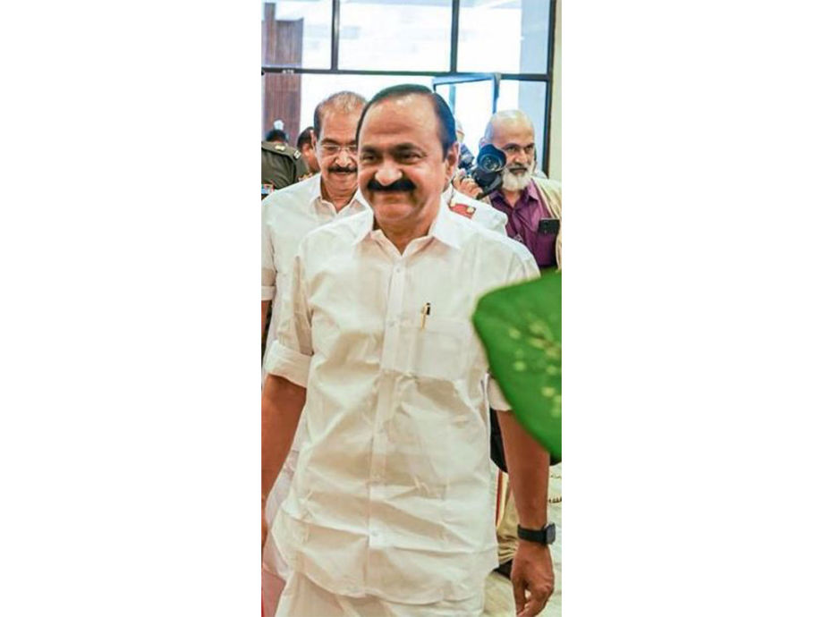 Opposition alleges misuse of government helicopter by Keralam CM Satheesan for personal visit
