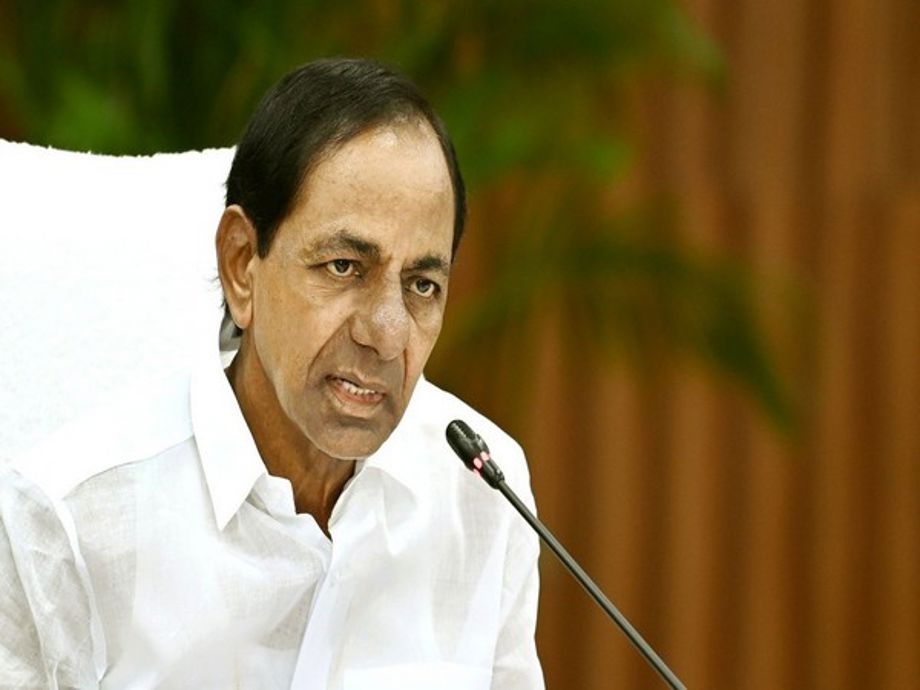 Prashantg Reddy CM Chandrasekhar Rao pays last respects to Minister Prashant Reddy’s ...