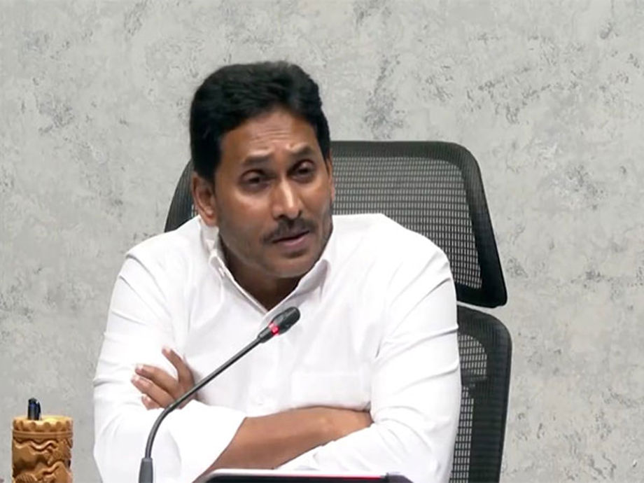 Dev Reddy Nrd Reddy vs. Naidu: Battle Over Andhra Pradesh's Political Climate | Politics