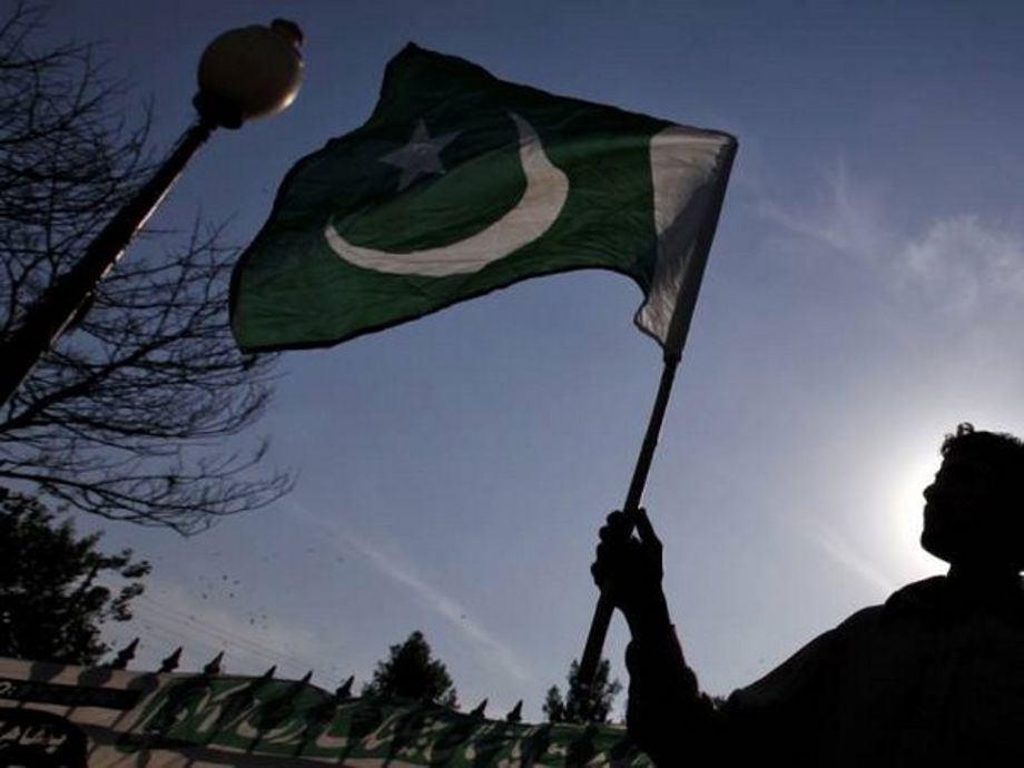 Pakistan Inayat Raj Pakistan High Commission issues 62 visas to Indian pilgrims for visit ...