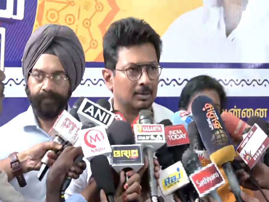 सनातन धर्म पर विवादित टिप्पणी पर VHP ने कानूनी कार्रवाई की मांग की