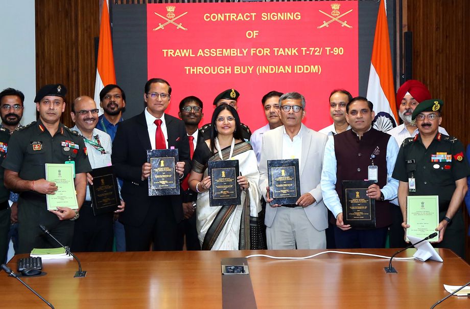MoD Signs ₹975 Crore TRAWL Assembly System Deal for T-72 and T-90 Tanks ...