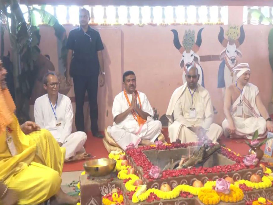 बंगाल के मुख्यमंत्री सुवेंदु अधिकारी का पहली बार ISKCON मुख्यालय में आध्यात्म और राजनीति का संगम