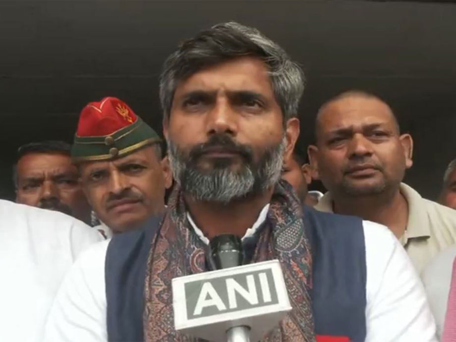 SP's Manoj Singh Kaka expresses gratitude as Ashutosh Sinha takes lead in Varanasi; flags counting norm violations
