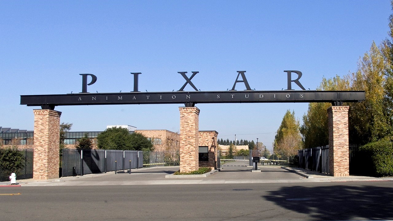 Pixar의 “Elemental”은 스튜디오에서 두 번째로 낮은 흥행 데뷔를 기록했습니다.  ‘넷플릭스 효과’가 한국 콘텐츠를 끌어올리지만 시장 통제 우려가 커지고 있다