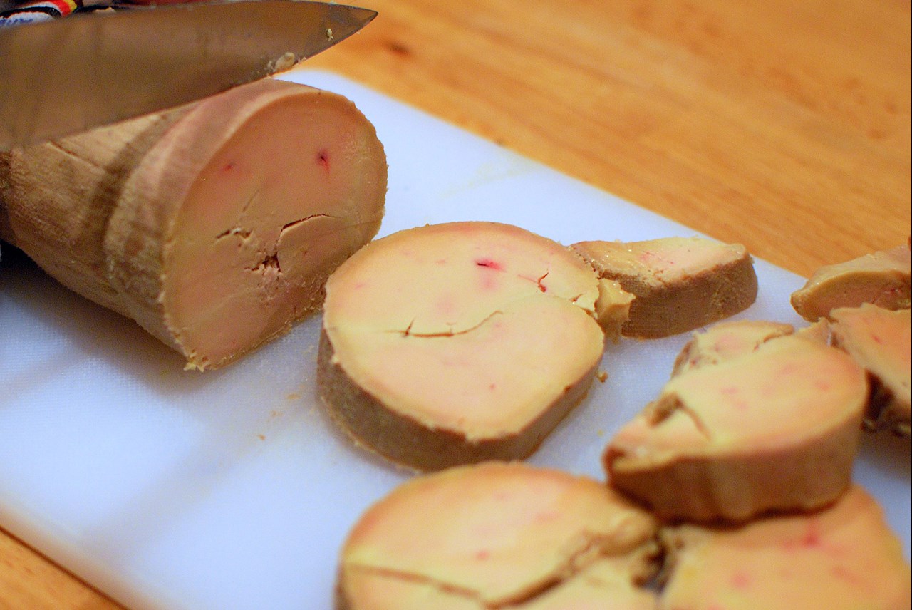 Foie gras or 'faux gras'? Paris chef offers festive vegan