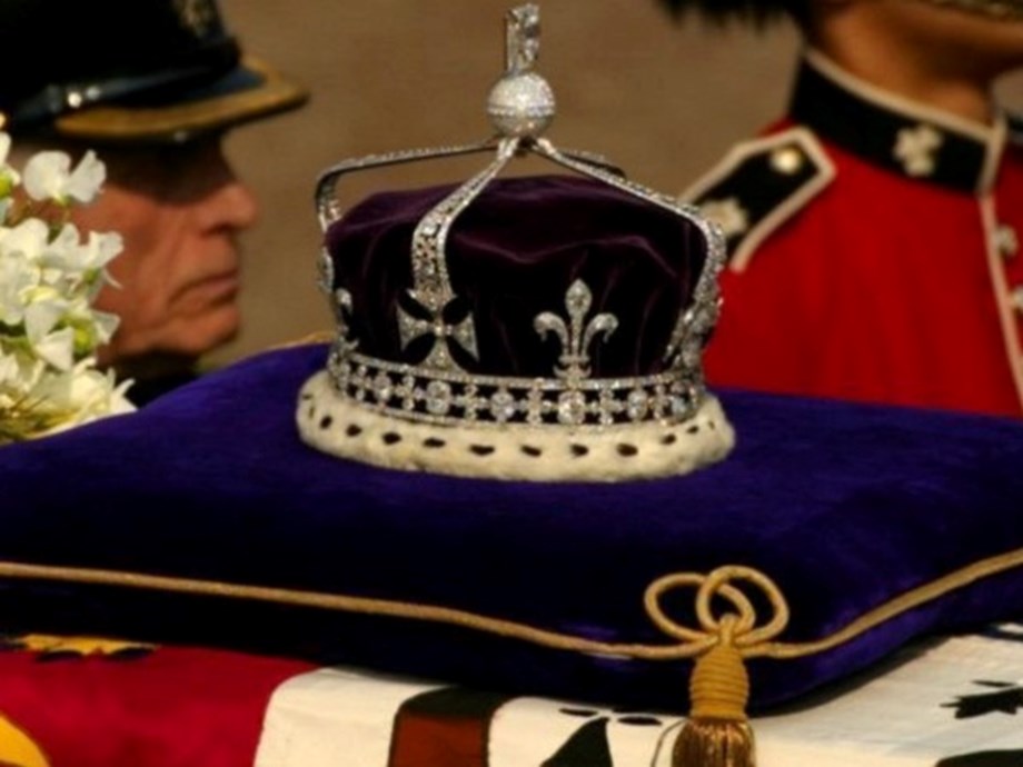What is the Koh-i-Noor diamond in Queen Camilla's crown worth and why is it  controversial?