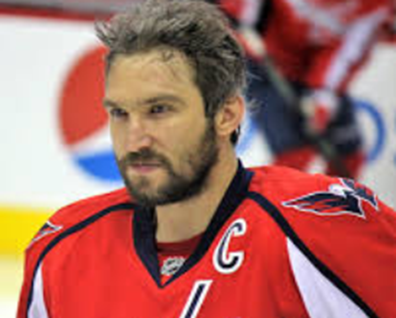 NHL roundup: Alex Ovechkin ties for 4th on all-time goals list