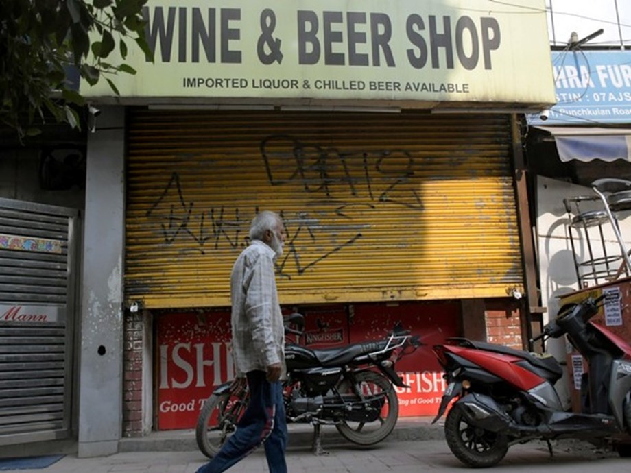 UP govt cancels licenses of liquor vends in Ayodhya temple area UP govt cancels licenses of liquor vends in Ayodhya temple area