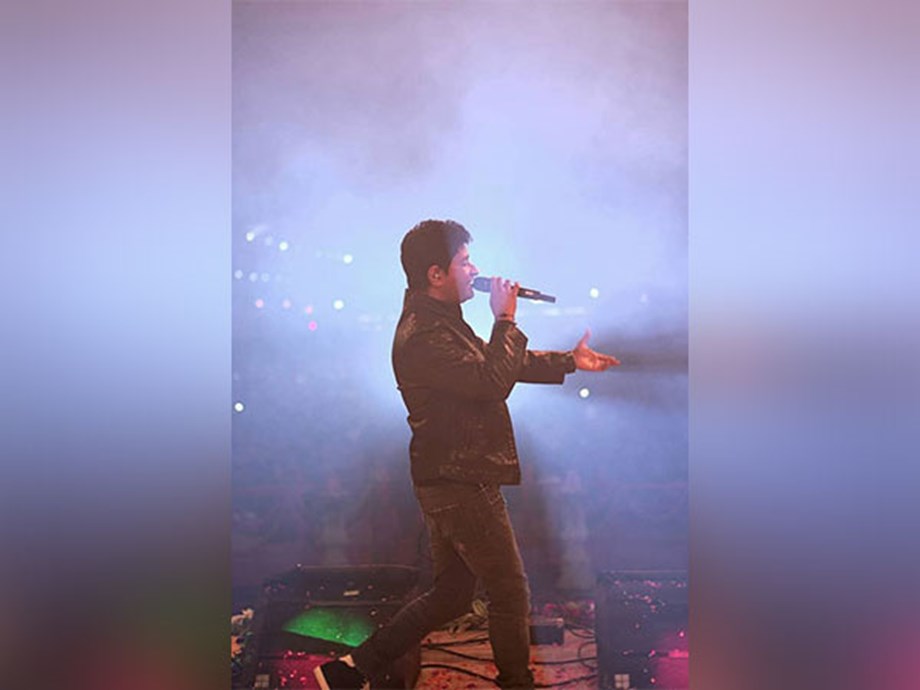 Kerala CM condoles demise of Bollywood singer KK Kerala CM condoles demise of Bollywood singer KK