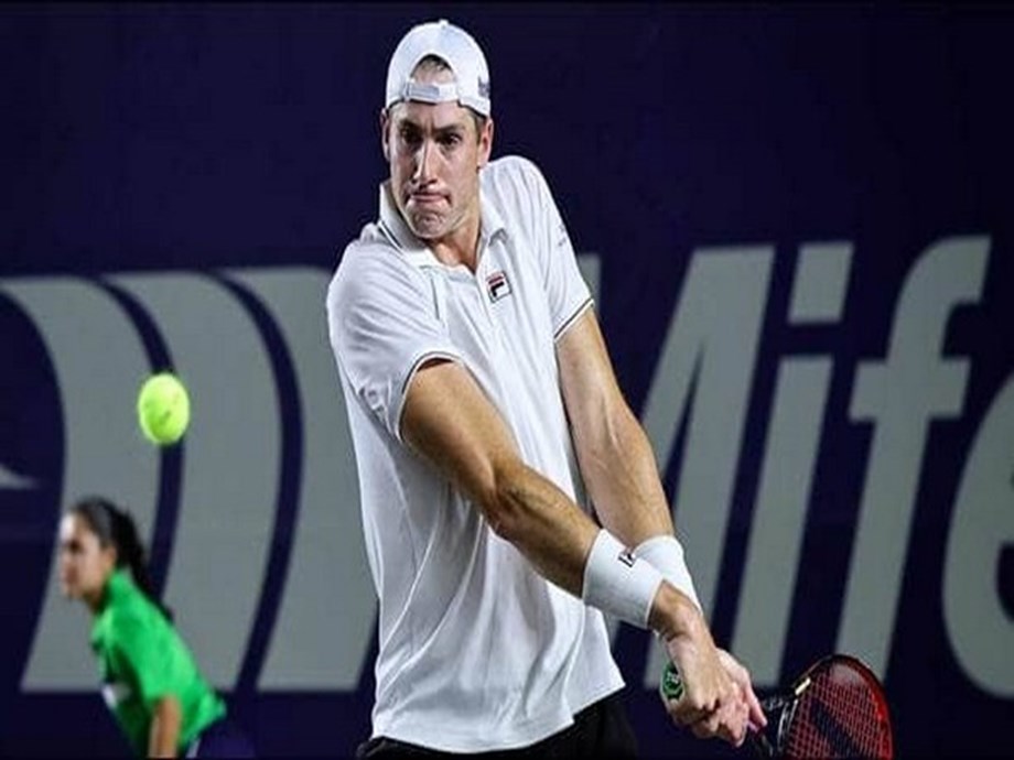 John Isner fends off Rinky Hijikata, sets Stefanos Tsitsipas clash in Los Cabos John Isner fends off Rinky Hijikata, sets Stefanos Tsitsipas clash in Los Cabos