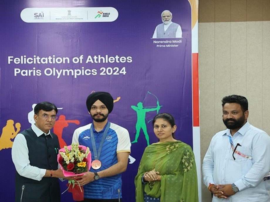 Union Sports Ministers Felicitate Indian Shooters for Paris Olympics Glory Union Sports Ministers Felicitate Indian Shooters for Paris Olympics Glory