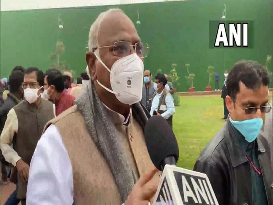 Opposition leaders to hold meeting over suspension of 12 MPs: Kharge Opposition leaders to hold meeting over suspension of 12 MPs: Kharge