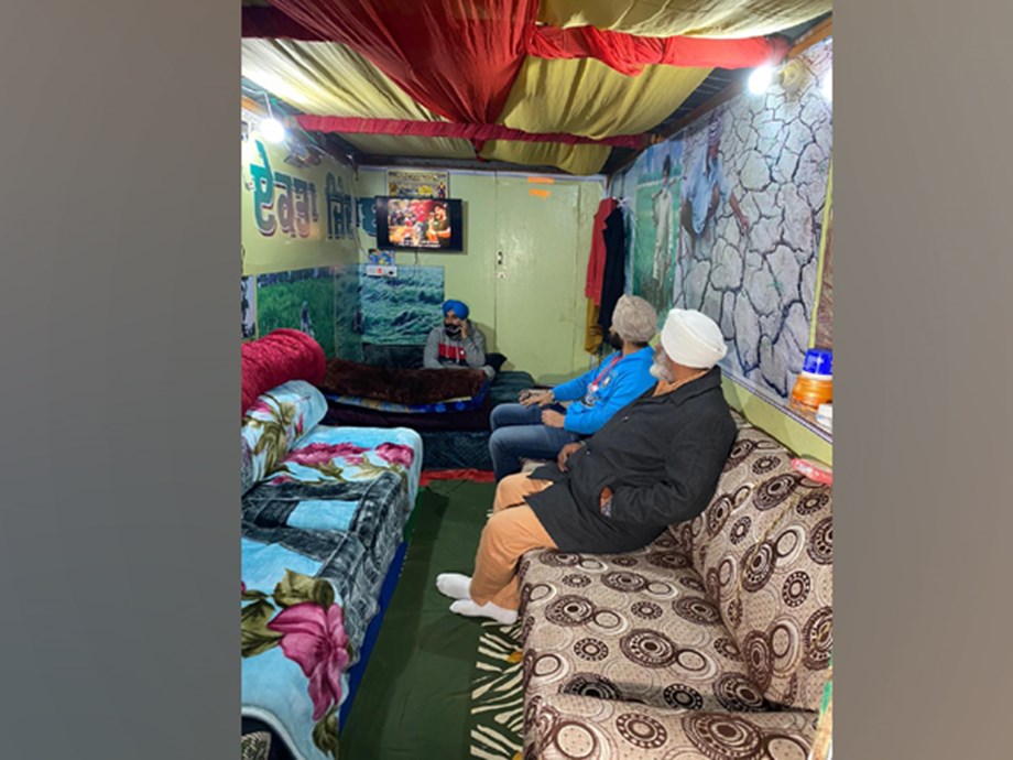 Punjab farmer turns container truck into makeshift home at Singhu border Punjab farmer turns container truck into makeshift home at Singhu border