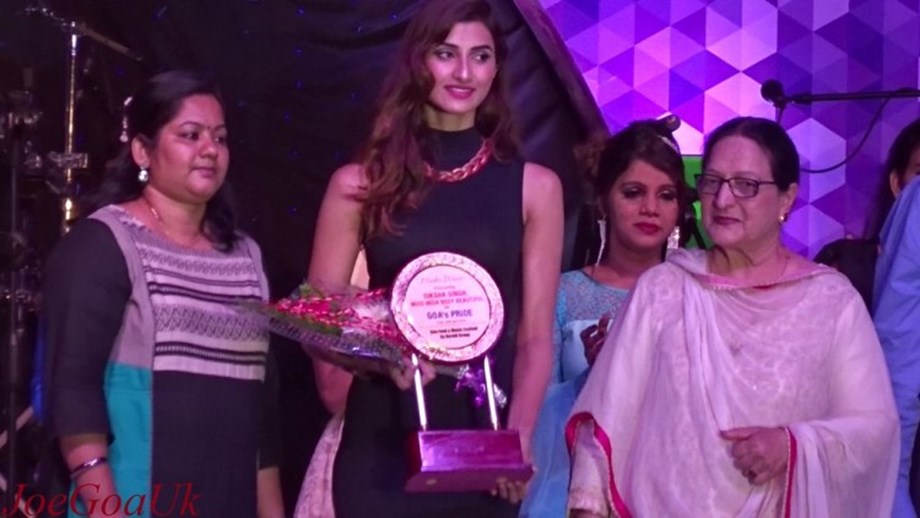 Model Diksha Singh set to contest UP panchayat polls Model Diksha Singh set to contest UP panchayat polls