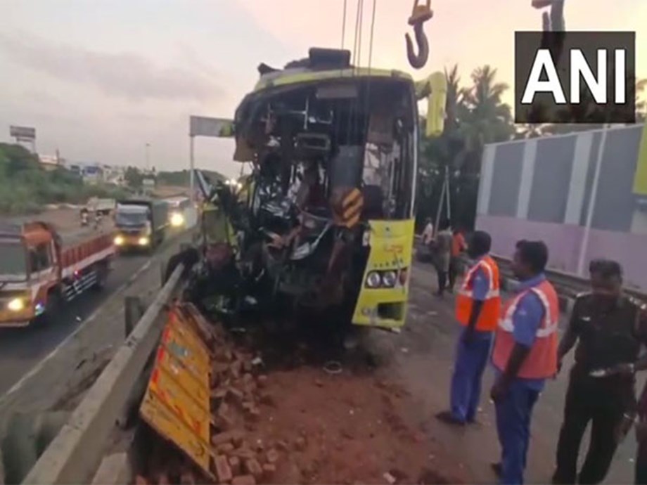 Tamil Nadu: 2 killed, over 10 injured after bus collides with lorry on Trichy-Chennai highway Tamil Nadu: 2 killed, over 10 injured after bus collides with lorry on Trichy-Chennai highway