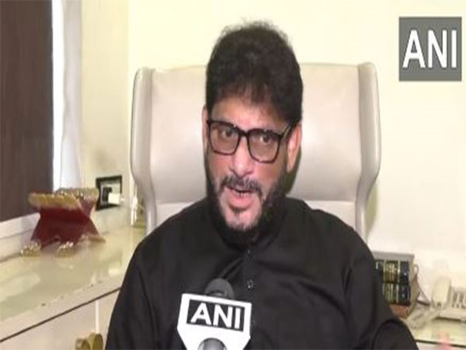 AIMIMs Pathan Denounces Waqf Bill as Constitutional Violation AIMIMs Pathan Denounces Waqf Bill as Constitutional Violation