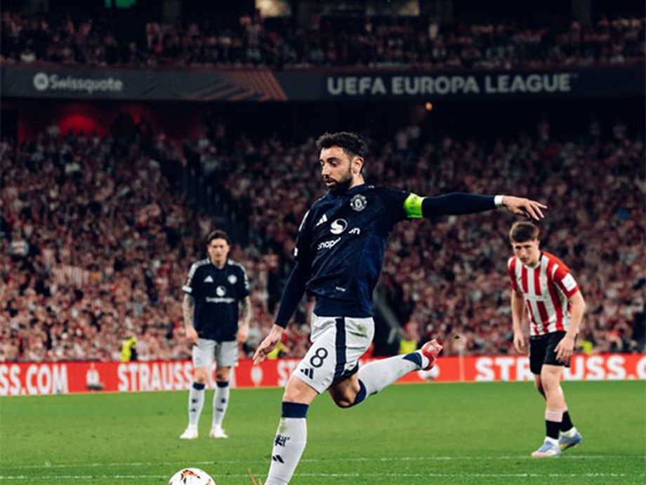 Bruno Fernandes Shines as Man Utd and Spurs Clinch Europa League Victories Bruno Fernandes Shines as Man Utd and Spurs Clinch Europa League Victories