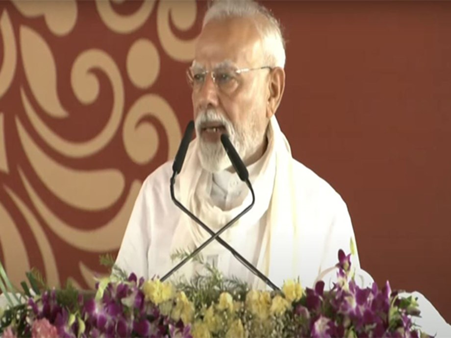 PM Modi Hails Operation Sindoor in Varanasi: A Tribute to Lord Mahadev PM Modi Hails Operation Sindoor in Varanasi: A Tribute to Lord Mahadev