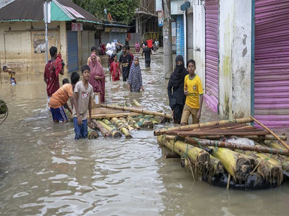 Aftermath of Devastating Floods: Thousands Remain Homeless and Struggle to Rebuild Aftermath of Devastating Floods: Thousands Remain Homeless and Struggle to Rebuild