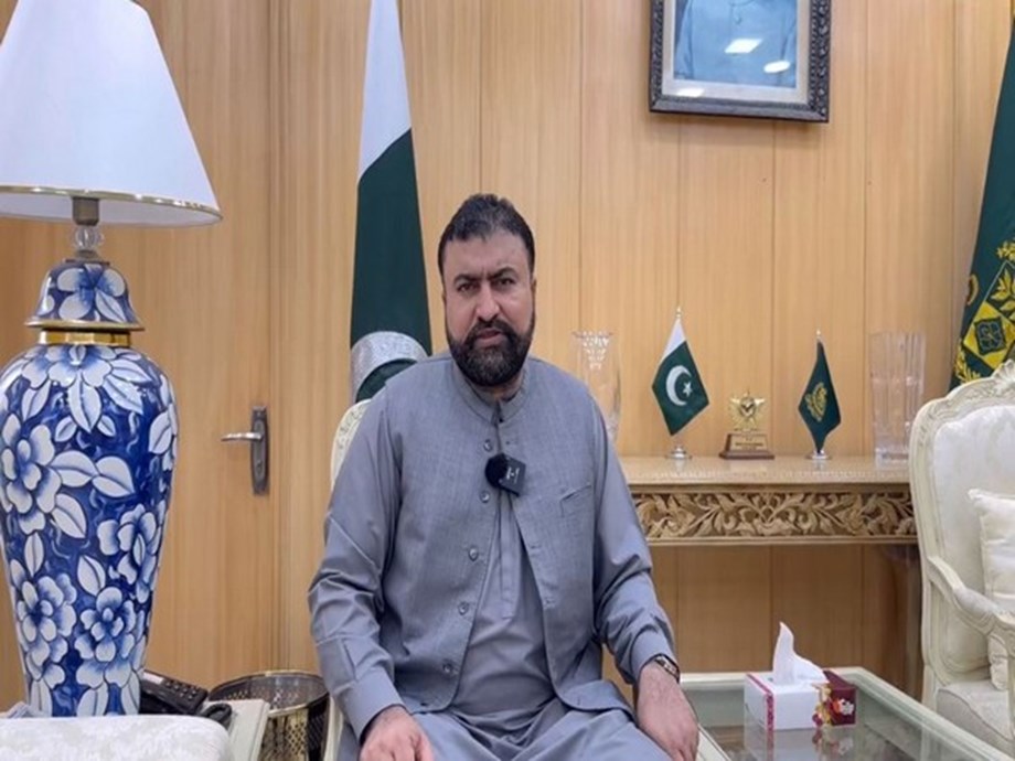 Sarfraz Bugti takes oath as Chief Minister of Balochistan Sarfraz Bugti takes oath as Chief Minister of Balochistan