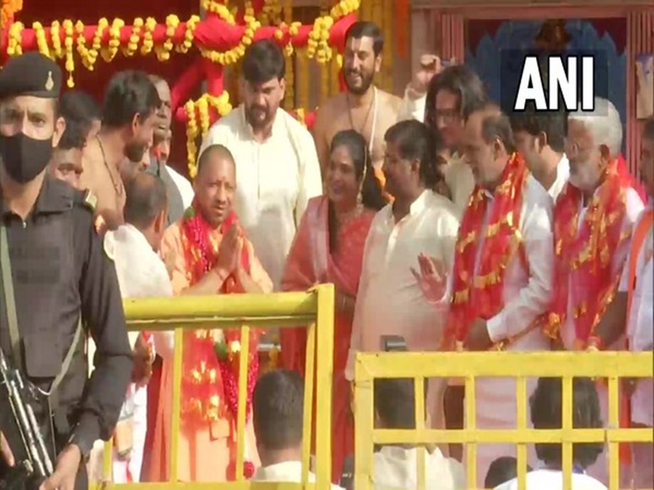 Yogi Adityanath offers prayer at BhagyaLaxmi Mandir in Hyderabad Yogi Adityanath offers prayer at BhagyaLaxmi Mandir in Hyderabad