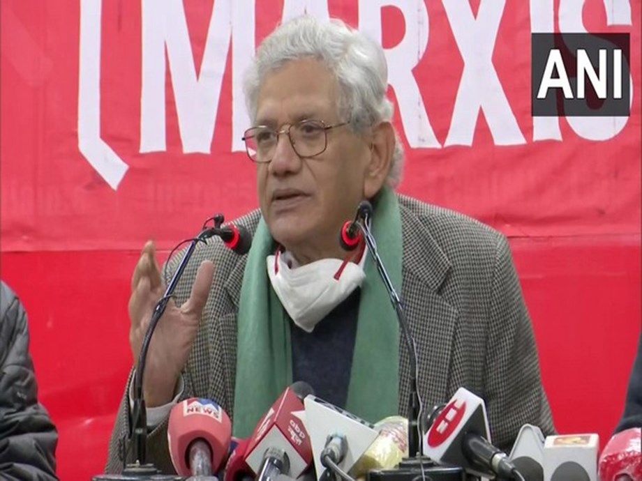 CPM to support Samajwadi Party in UP polls: Sitaram Yechury CPM to support Samajwadi Party in UP polls: Sitaram Yechury
