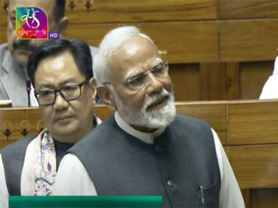 PM Modi Criticizes AAP, Highlights Government Achievements PM Modi Criticizes AAP, Highlights Government Achievements